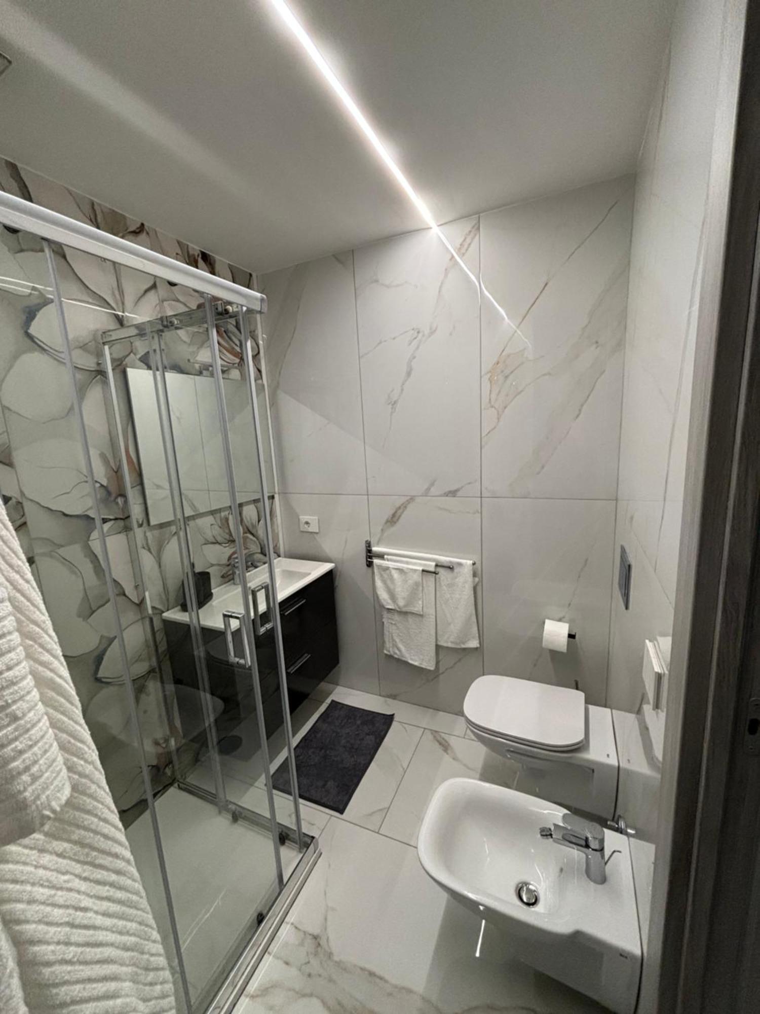 Briante House Bed and Breakfast Νάπολη Εξωτερικό φωτογραφία