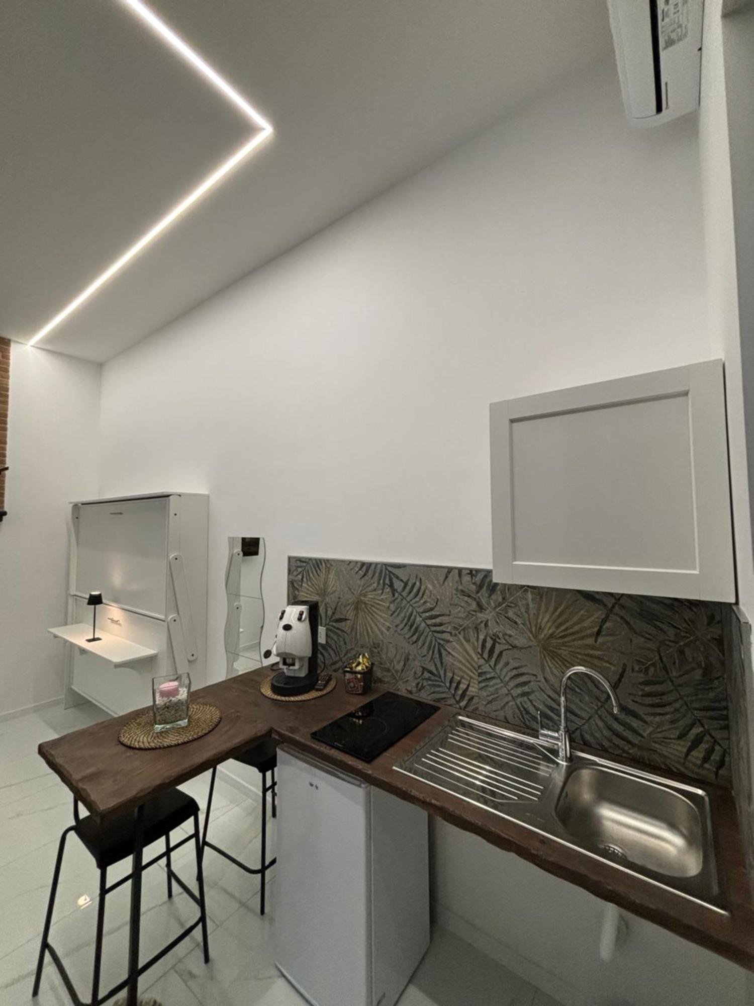 Briante House Bed and Breakfast Νάπολη Εξωτερικό φωτογραφία
